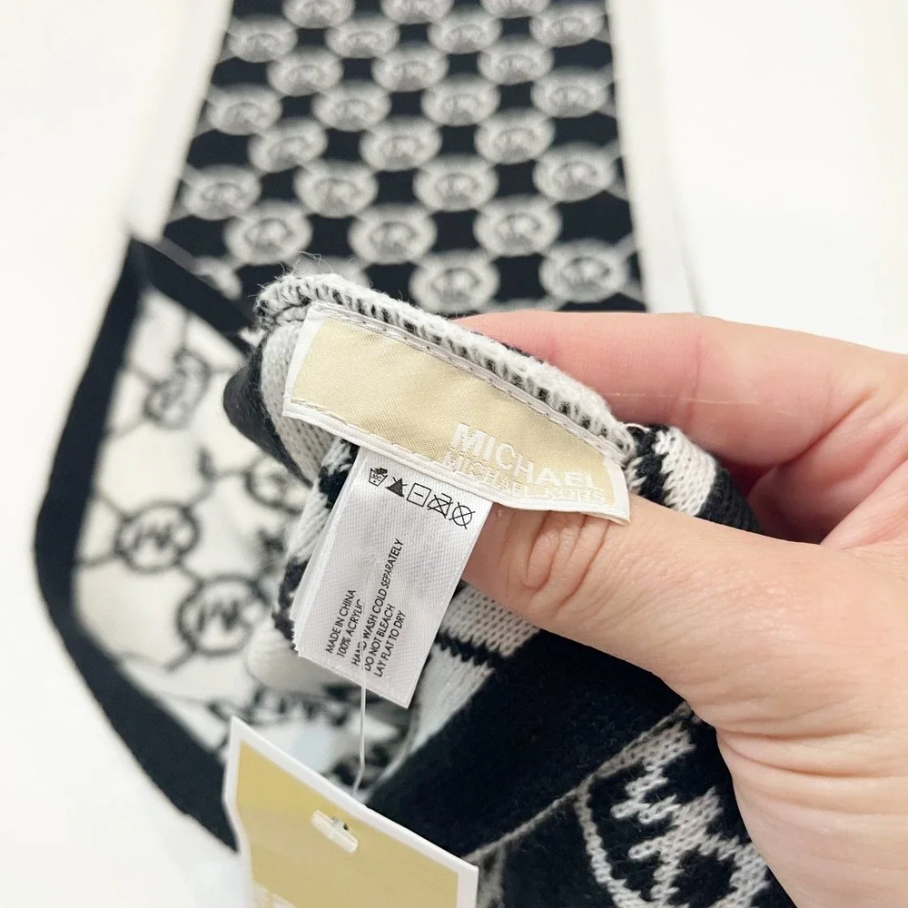 NEW Michael Kors Scarf Black White Logo Monogram Knit Infinity Scarf NWT